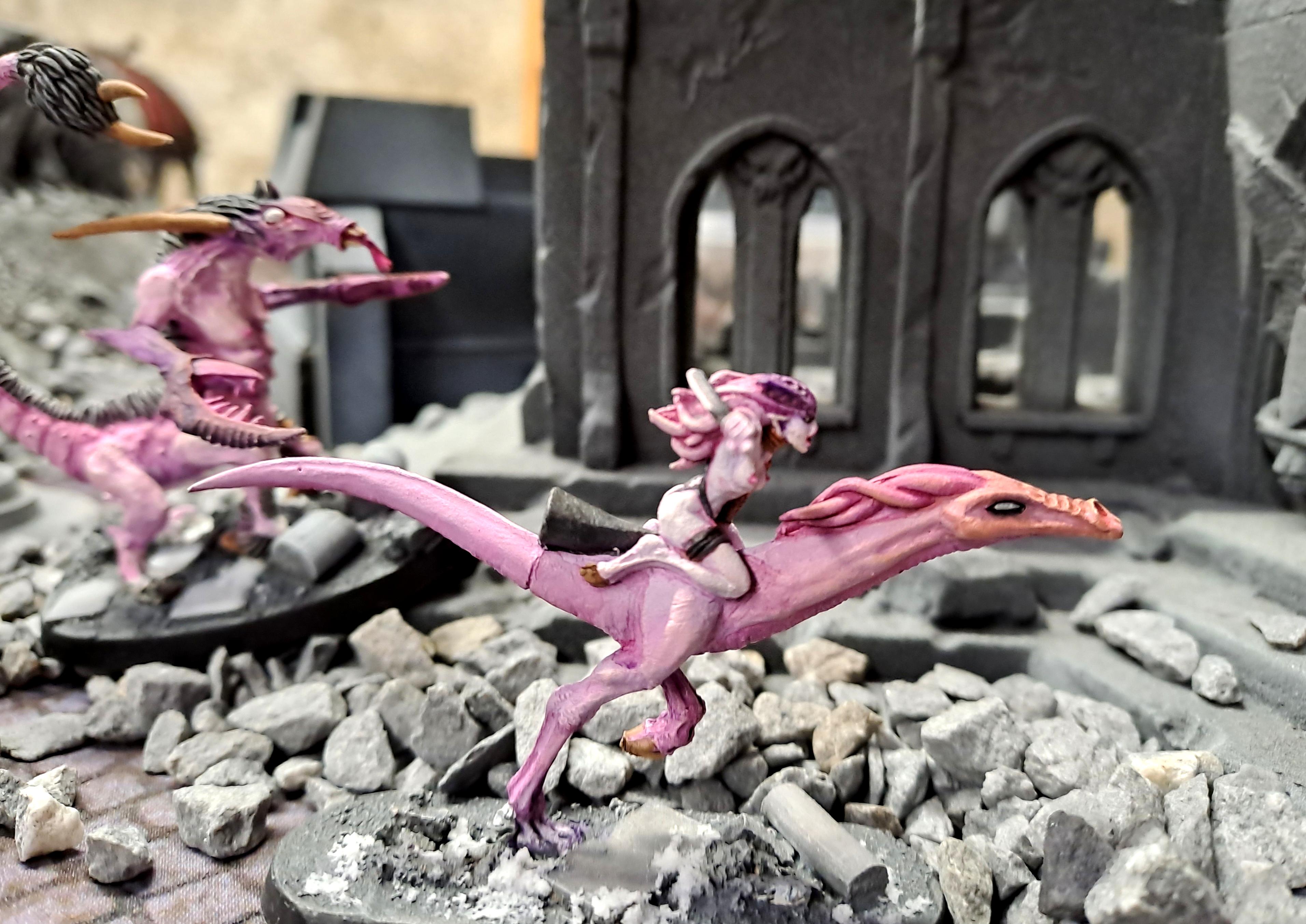 1999 Chaos Daemonette on Steed of Slaanesh Standard Citadel